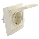 Розетка Yaweitai EW-2516 с заземлением и крышкой