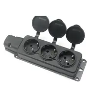 Колодка SVT Electric SVT-5703 3 гнезда с заземлением и крышкой каучук черная                        