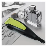 Машинка для стрижки Maestro MR-656C-GREEN 15Вт 4 насадки 3мм 6мм 9мм 12мм лезвие керамика           