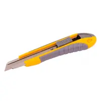 Нож Mastertool 17-0111 18мм с металлической направляющей кнопочный фиксатор плюс 2 лезвия           