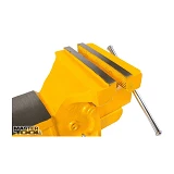 Тиски слесарные MasterTool 07-0215 поворотные 150мм