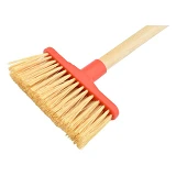 Щетка-веник Адам Пласт с деревянной ручкой