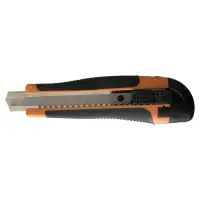 Нож с отламывающимся лезвием LT 0207 18мм                                                           