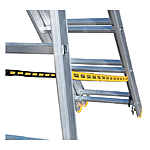 Лестница Master-Tool 79-1310 алюминиевая 3-х секционная 3х10 ступеней